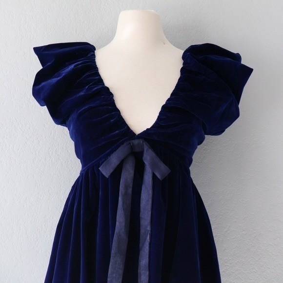 Endless Rose Women Small Navy Blue Velvet Ruffle V Neck Bow Mini Babydoll Dress - Picture 3 of 10